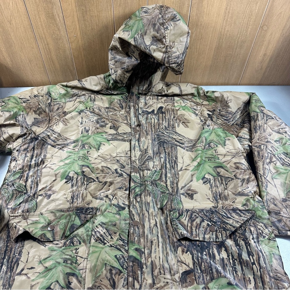 Stearns Camo Jacket Dry Wear Hunting Mens Size XL Realtree Hardwoods  WATERPROOF